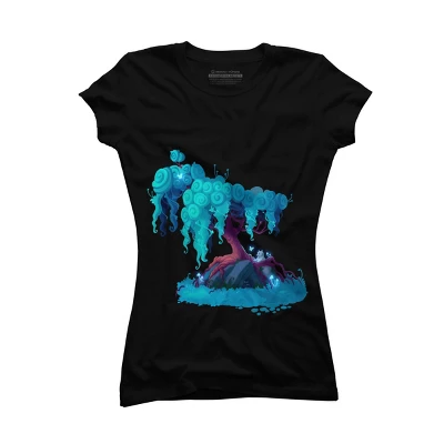 Junior's Design By Humans The Wolf Tree By Wailingwolf T-Shirt 2 Junior's Design By Humans The Wolf Tree By Wailingwolf T-Shirt - Image 2